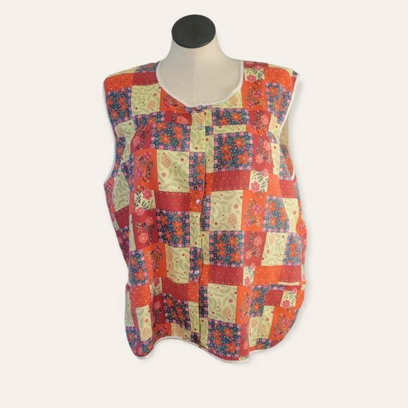 Holiday Smock - Picture 2 of 5